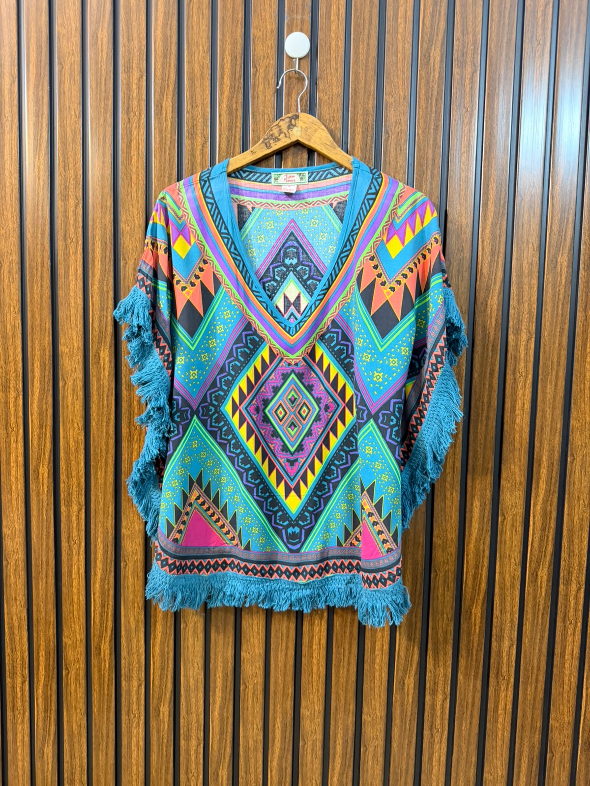 Chest Small Baggy Style  Length 25  Fabric Rayon Western Women's Smart Casual Ponchos