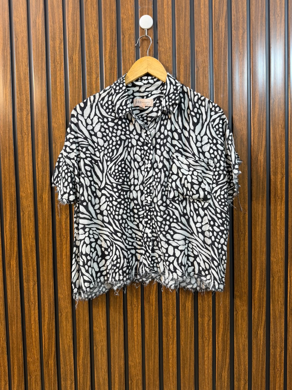 Chest 21  Length 21  Fabric Linen Women's Casual Fashion Top