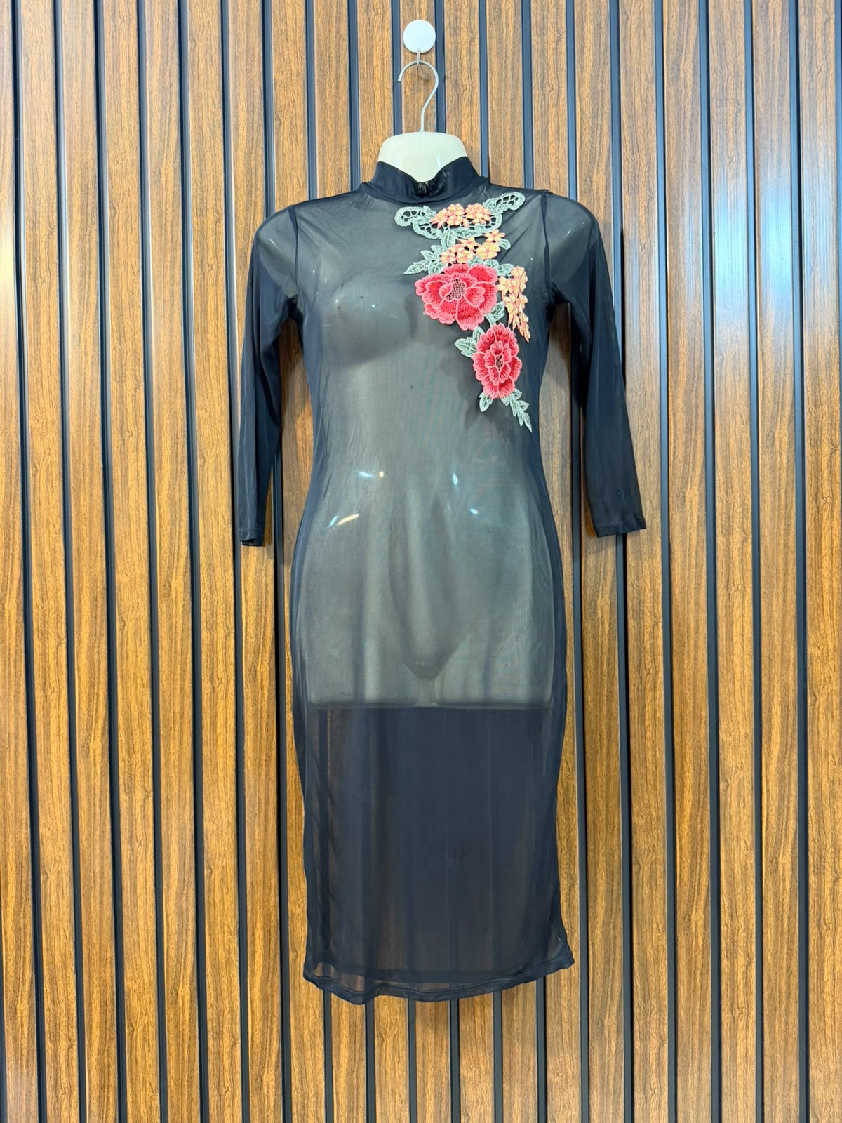 Chest 17  Lenght 35  Fabric net Chic Women's Mini Dress