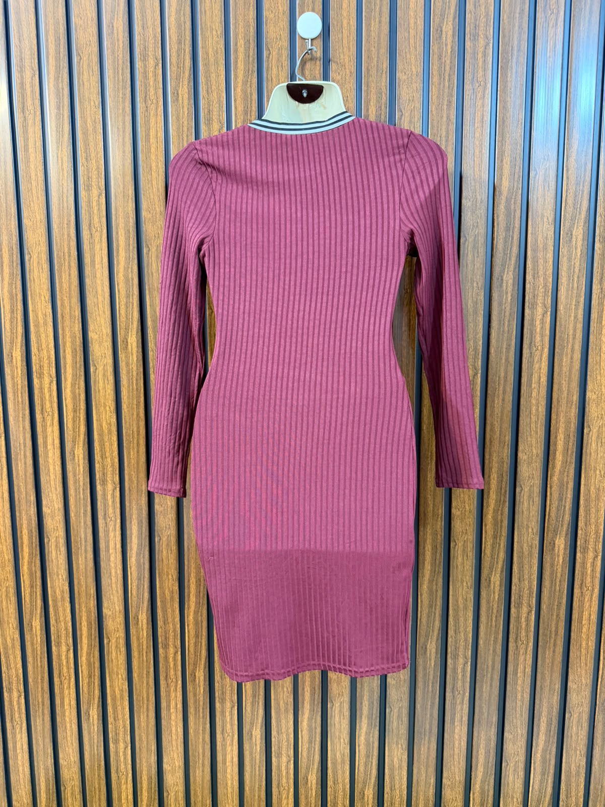 Chest 18  Lenght 20  Fabric silk jersey Ladies' Fashion Mini Dress