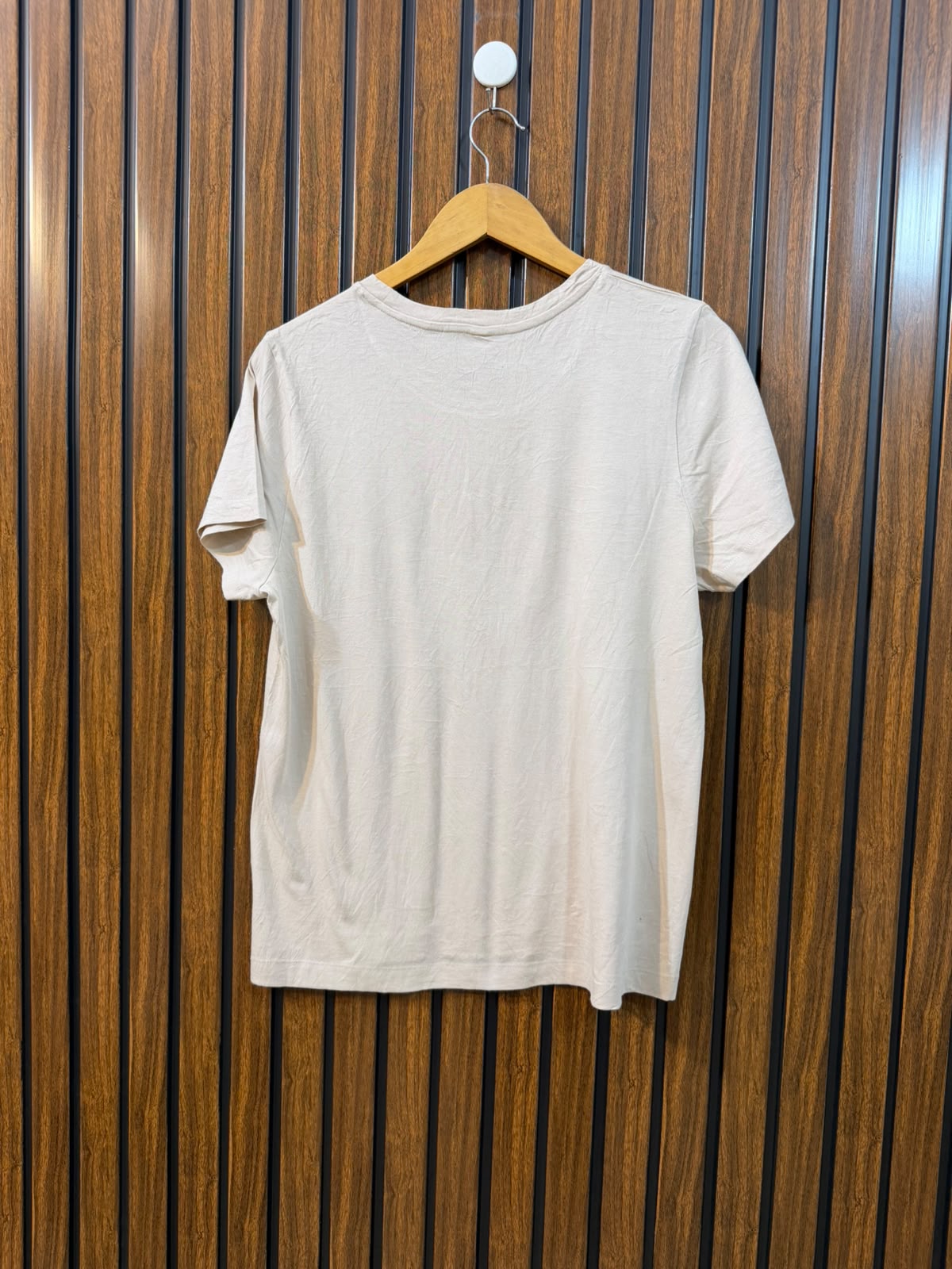 Chest 20  Length 24 Women's Fashion T-Shirt