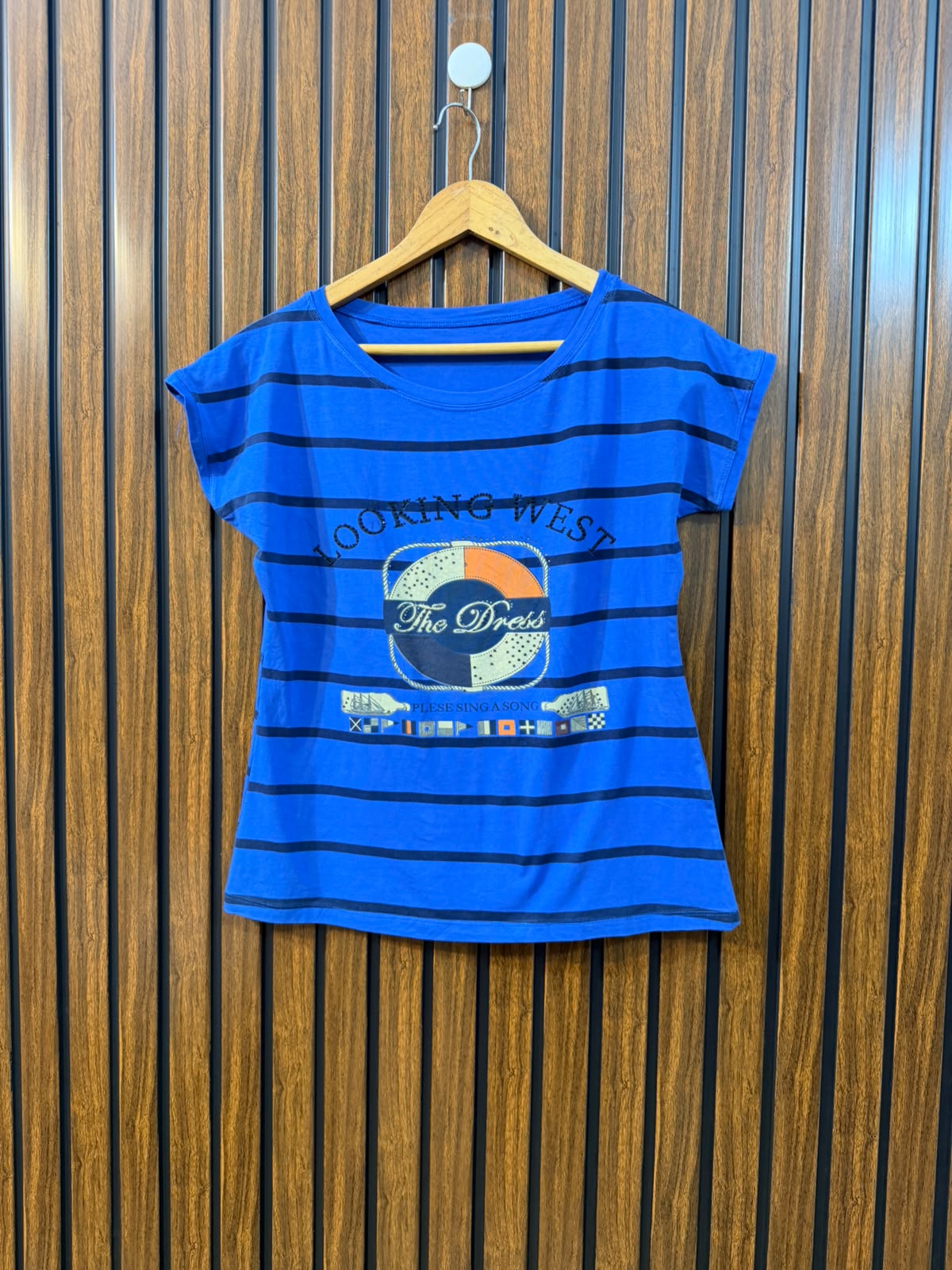 Chest 19  Length 21 Ladies' Western T-Shirt