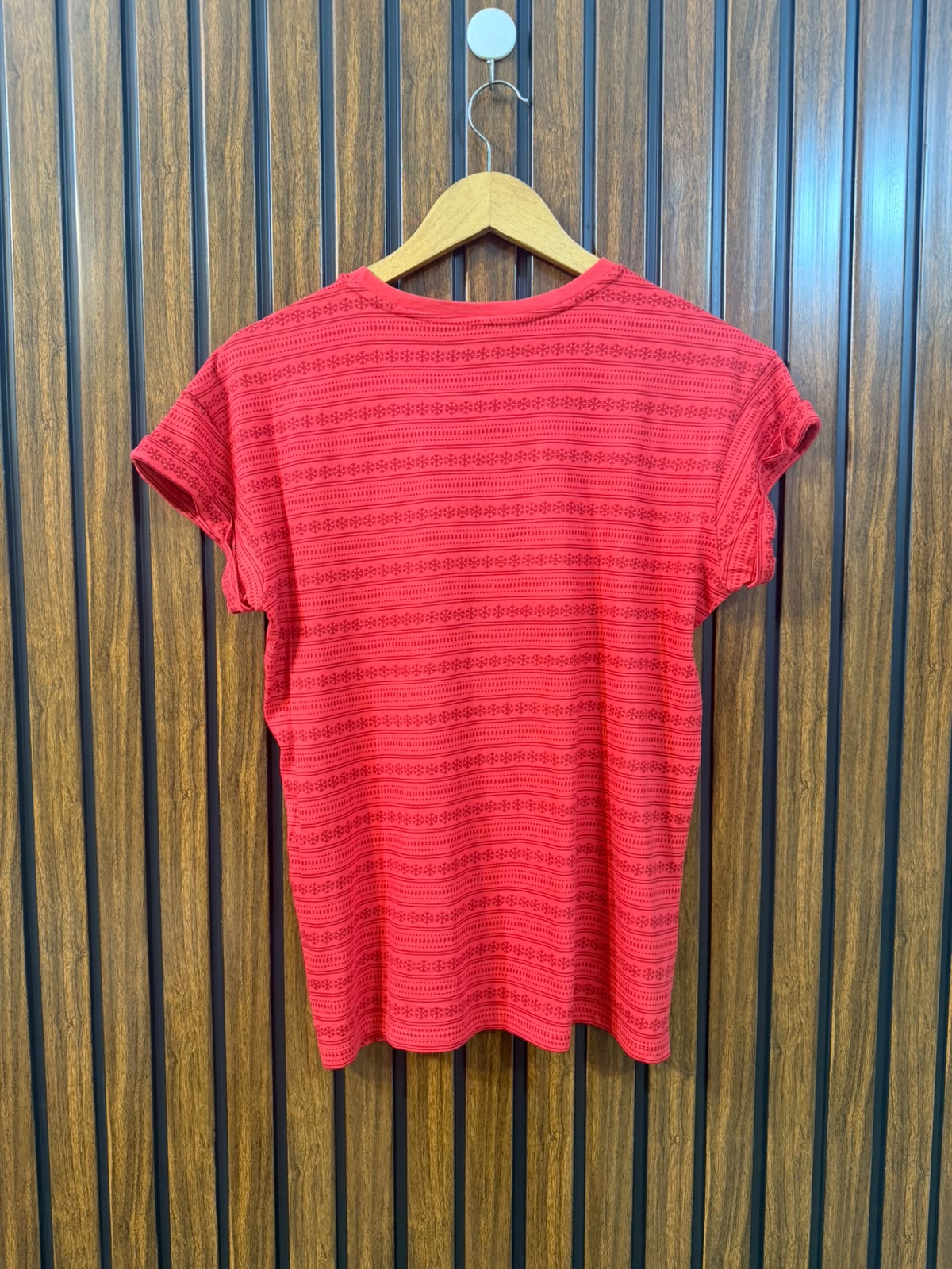 Chest 19  Length 23 Women's Exclusive T-Shirt