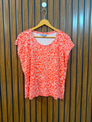 Chest Small Baggy Style  Length 22 Women's Essential T-Shirt