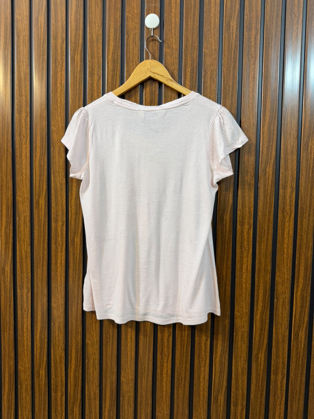 Chest 18  Length 22 Women's Elegant T-Shirt