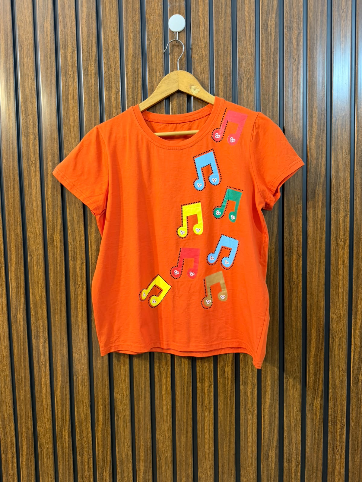 Chest 20  Length 21 Women's Urban T-Shirt