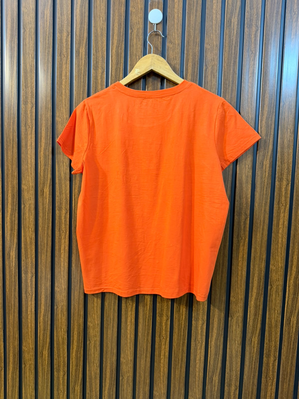 Chest 20  Length 21 Women's Urban T-Shirt