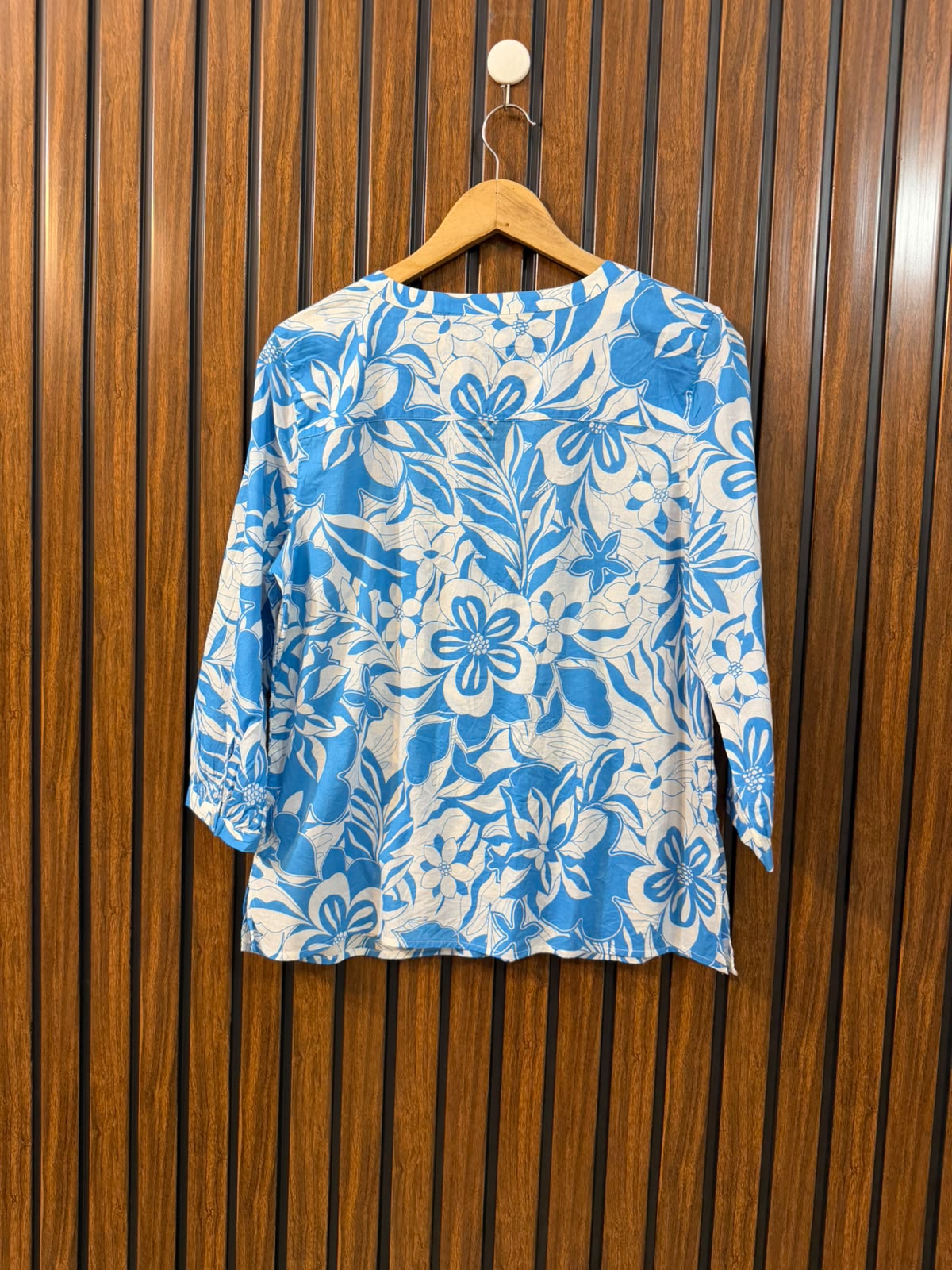 Chest 19  Lenght 23  Fabric cotton Women's Full Sleeve Top for Everyday Wear