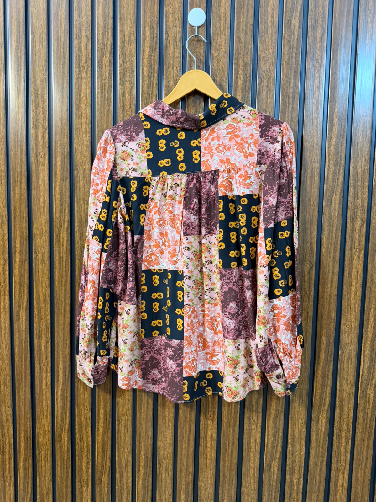 Chest 19  Lenght 24  Fabric linen Women's Classic Full Sleeve Top