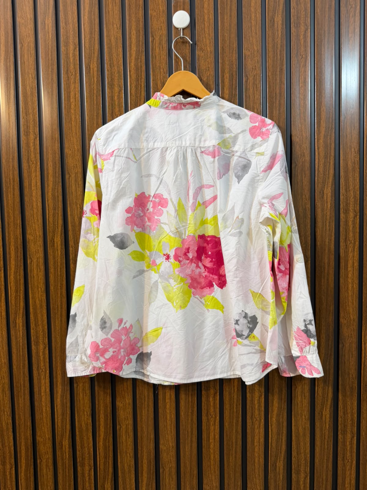 Chest 20  Lenght 23  Fabric linen Premium Women's Full Sleeve Top