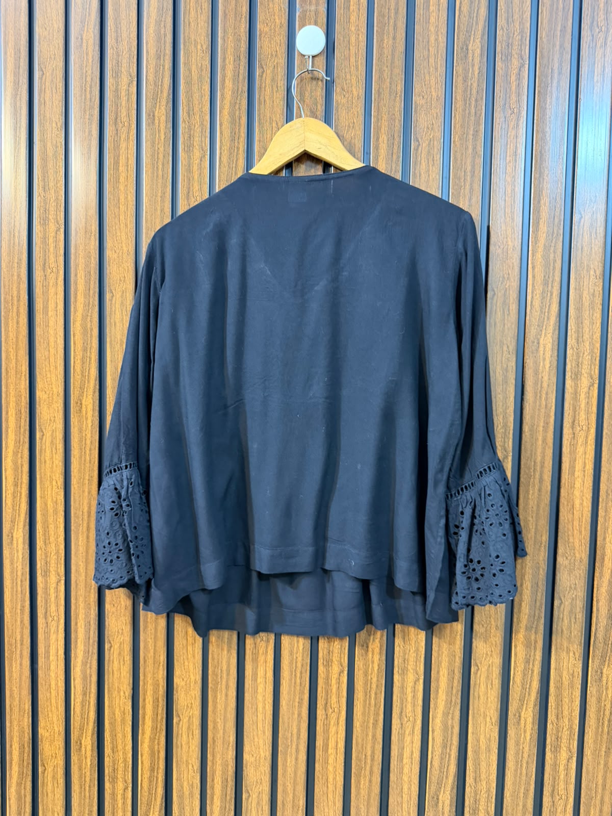 Chest 21  Lenght 21  Fabric linen Women's Wardrobe Full Sleeve Top