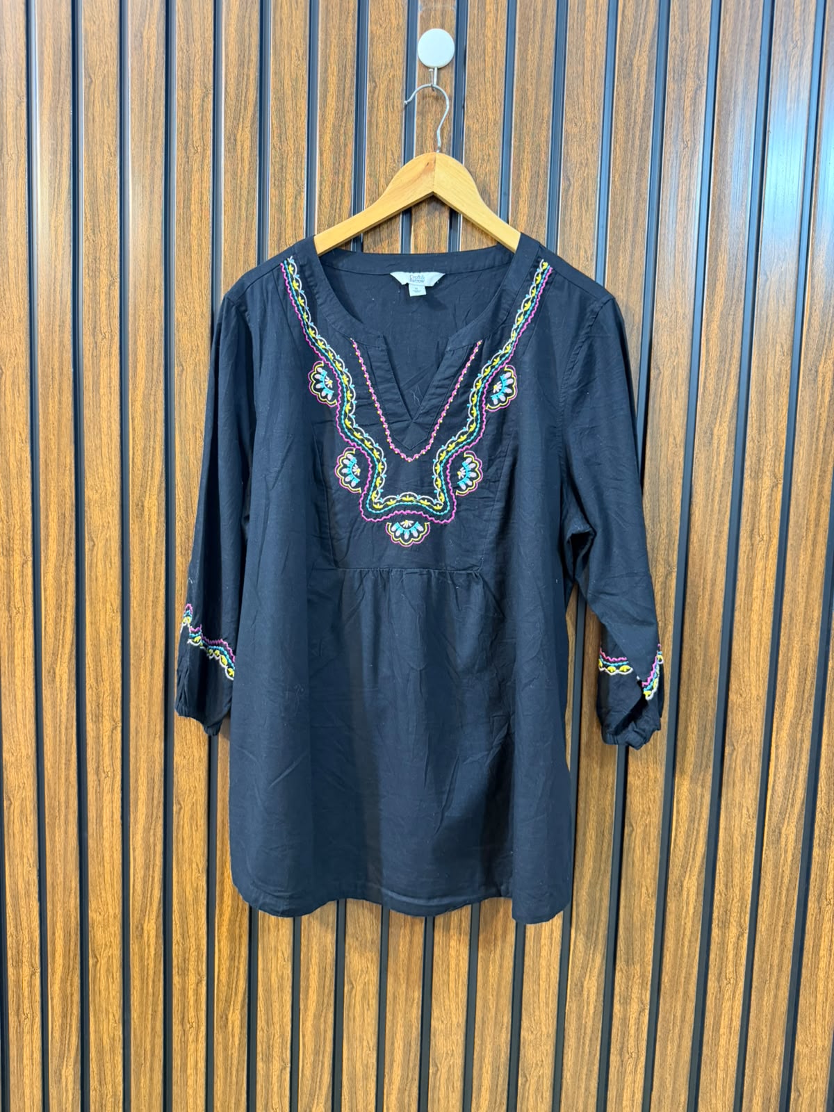 Chest 22  Lenght 27  Fabric cotton Women's Smart Casual Top