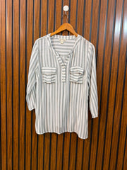Chest 21  Lenght 26.5  Fabric rayon Women's Branded Fashion Top