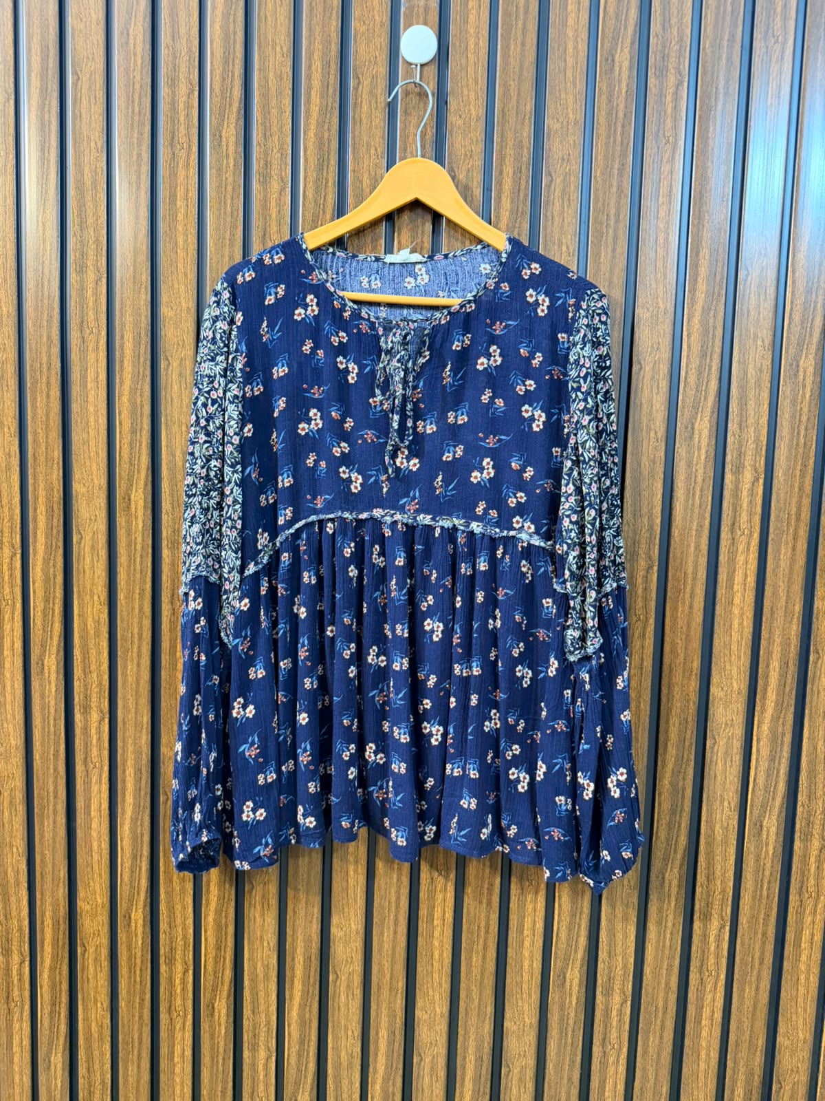 Chest 20  Lenght 25  Fabric rayon Women's Full Sleeve Collection Top