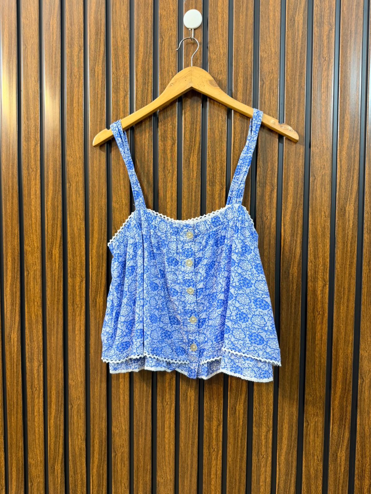 Chest 17  Length 20  Fabric Linen Women's Fashion Sleeveless Top