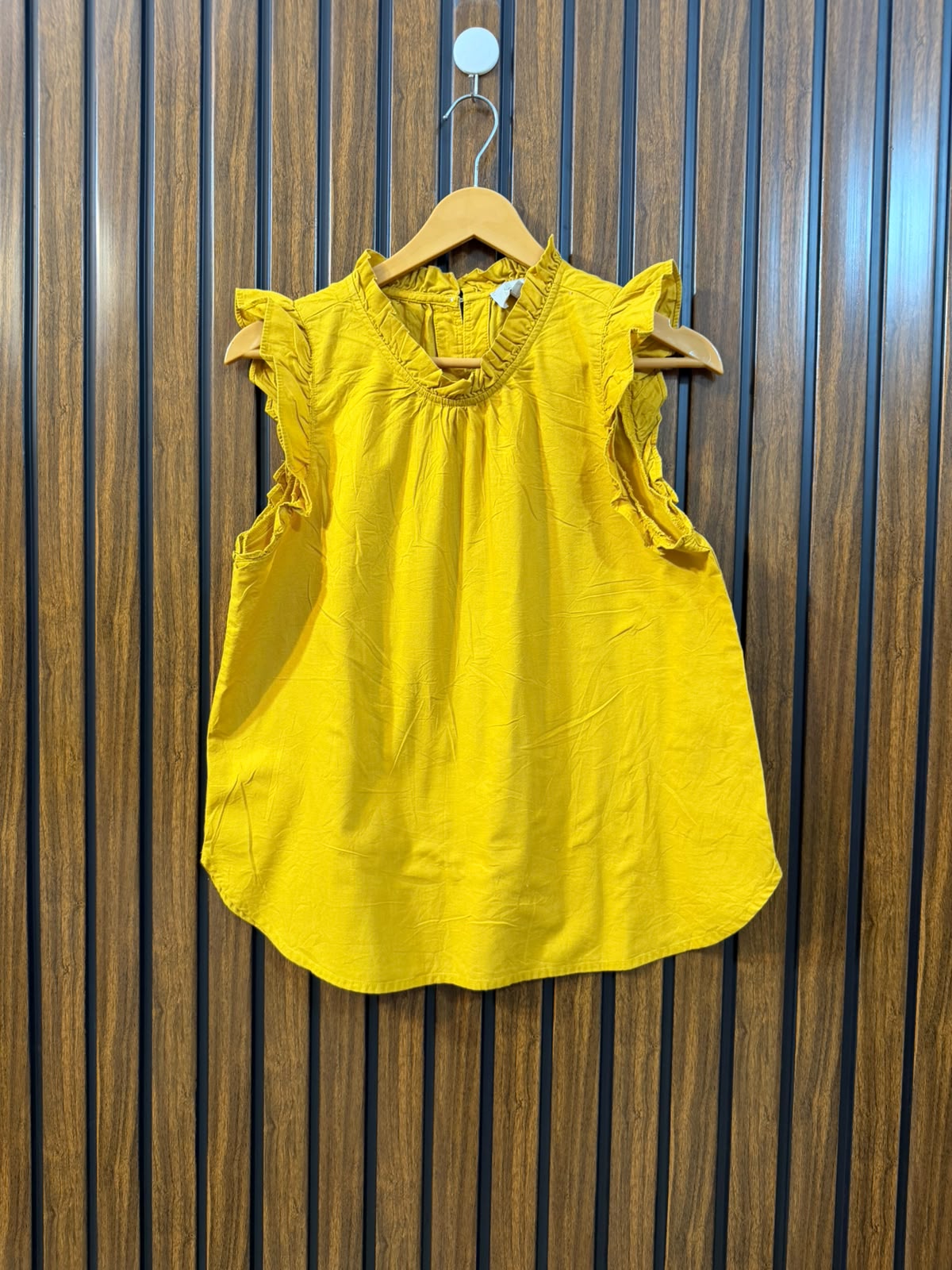 Chest 19  Length 23  Fabric Cotton Women's Sleeveless Casual Top