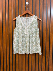 Chest 19  Length 22  Fabric Linen Women's Sleeveless Fashion Top