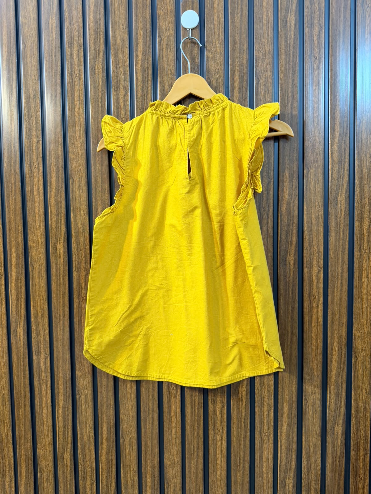 Chest 19  Length 23  Fabric Cotton Women's Sleeveless Casual Top