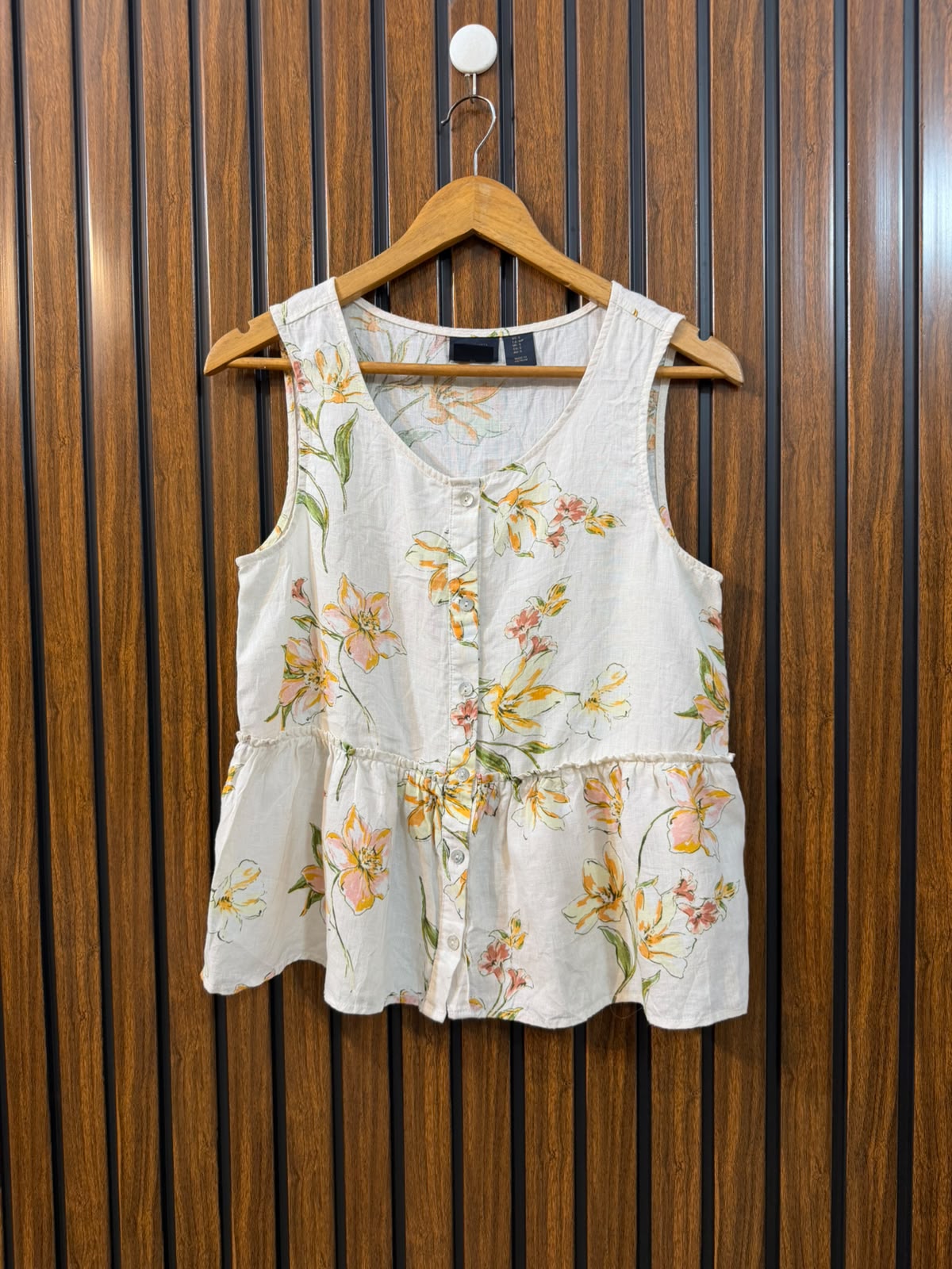 Chest 17  Length 21.5  Fabric Cotton Women's Sleeveless Outfit Top