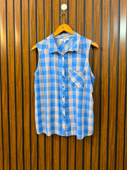 Chest 20  Length 23.5  Fabric Linen Women's Designer Sleeveless Top