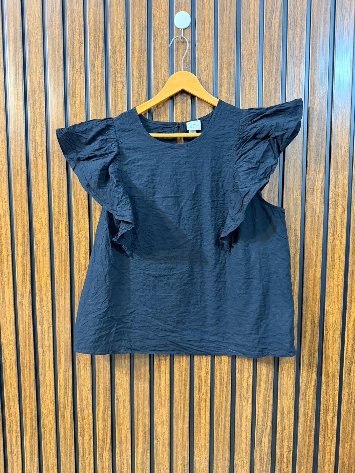 Chest 20  Length 22  Fabric Cotton Silk Women's Sleeveless Essential Top