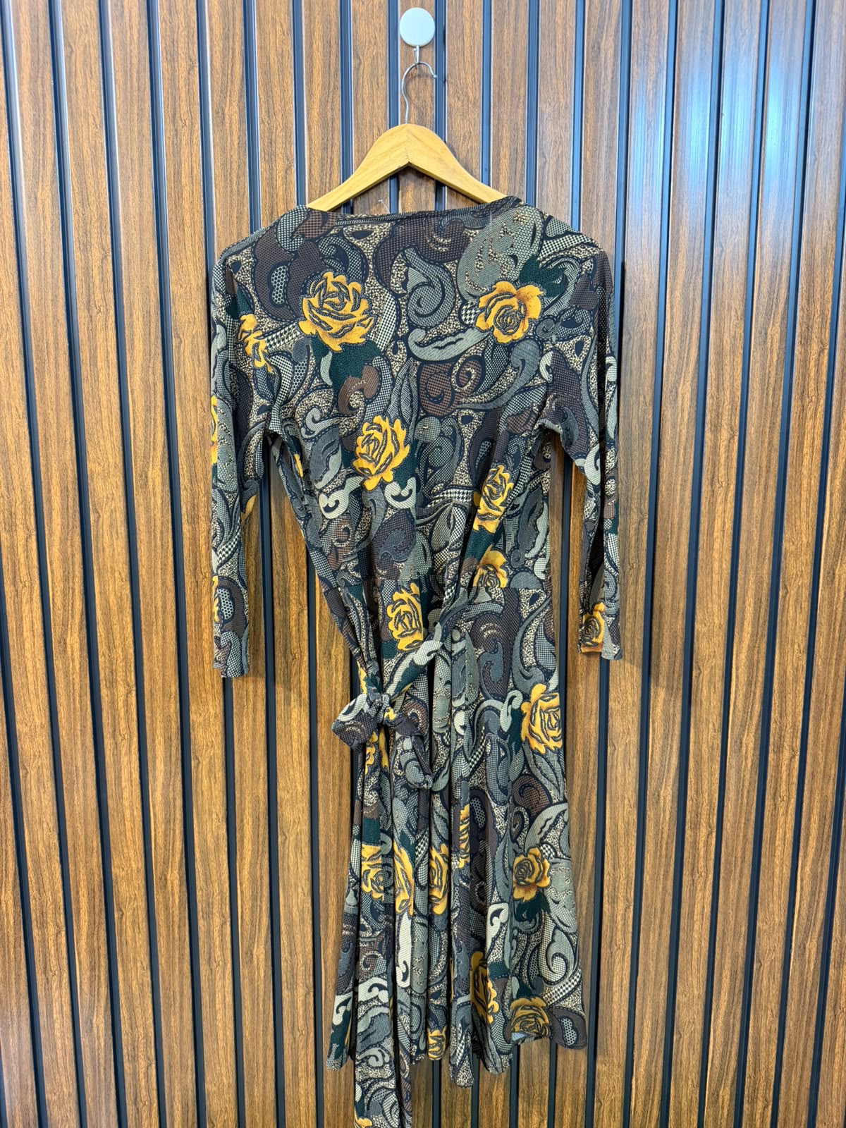 Chest 19  Length 41  Fabric Silk Jersey Women's Long Top Collection