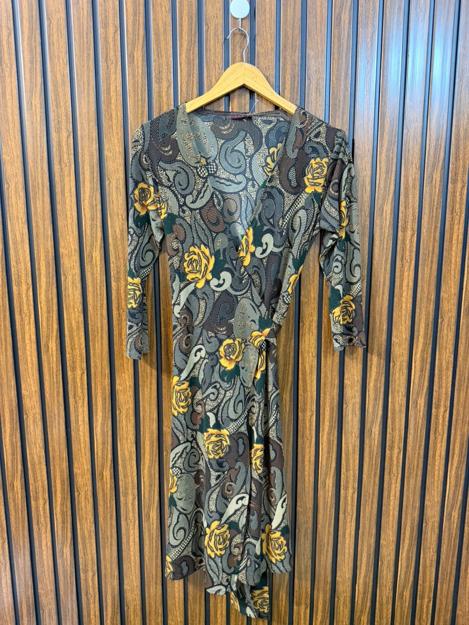 Chest 19  Length 41  Fabric Silk Jersey Women's Long Top Collection