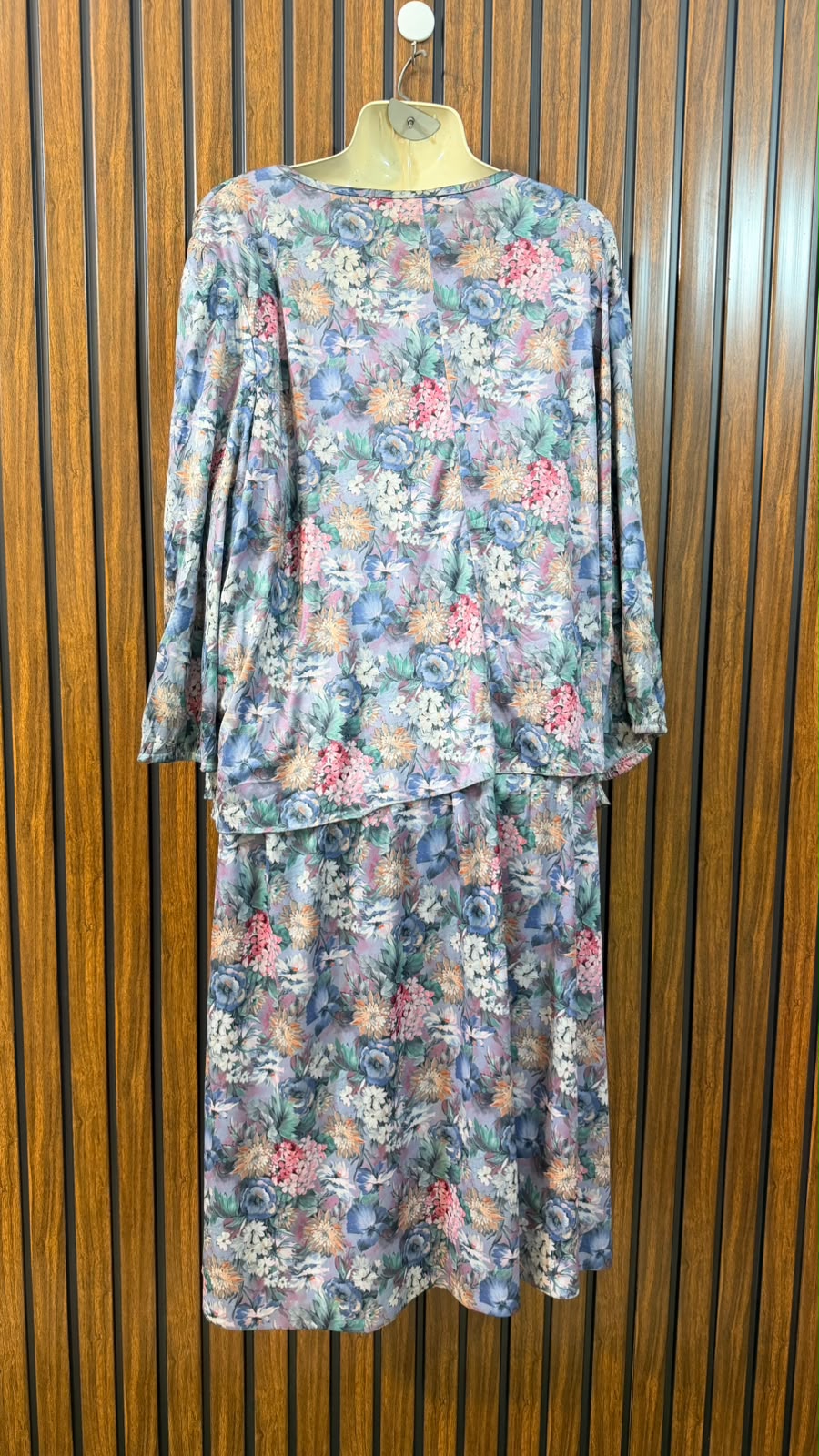Chest 25  Length 44  Fabric Silk Women's Fashion Maxi Dress