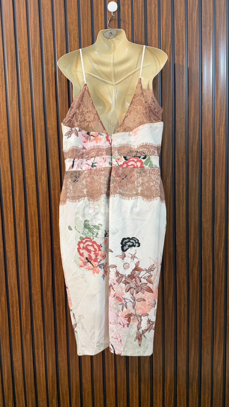 Chest 22  Length 41  Fabric Silk Jersey Branded Western Maxi Dress
