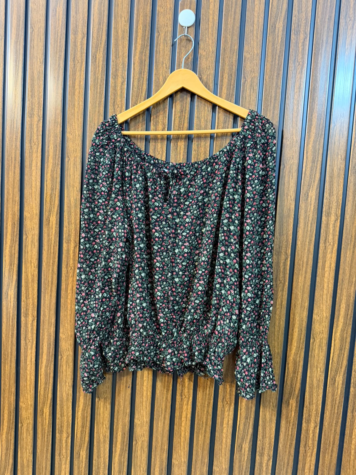 Chest 24  Length 19  Fabric Chiffon Women's Stylish Full Sleeve Top