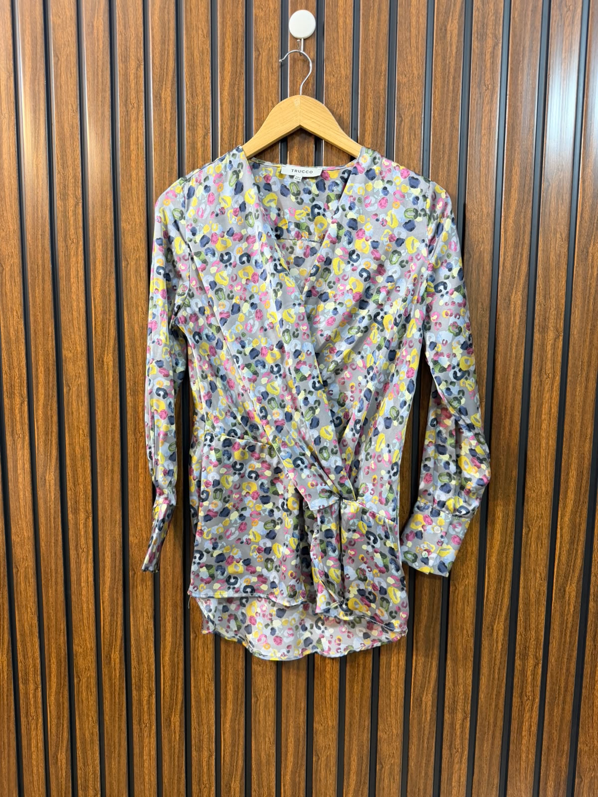 Chest 19  Length 25 To 26  Fabric Silk Women's Essential Full Sleeve Top