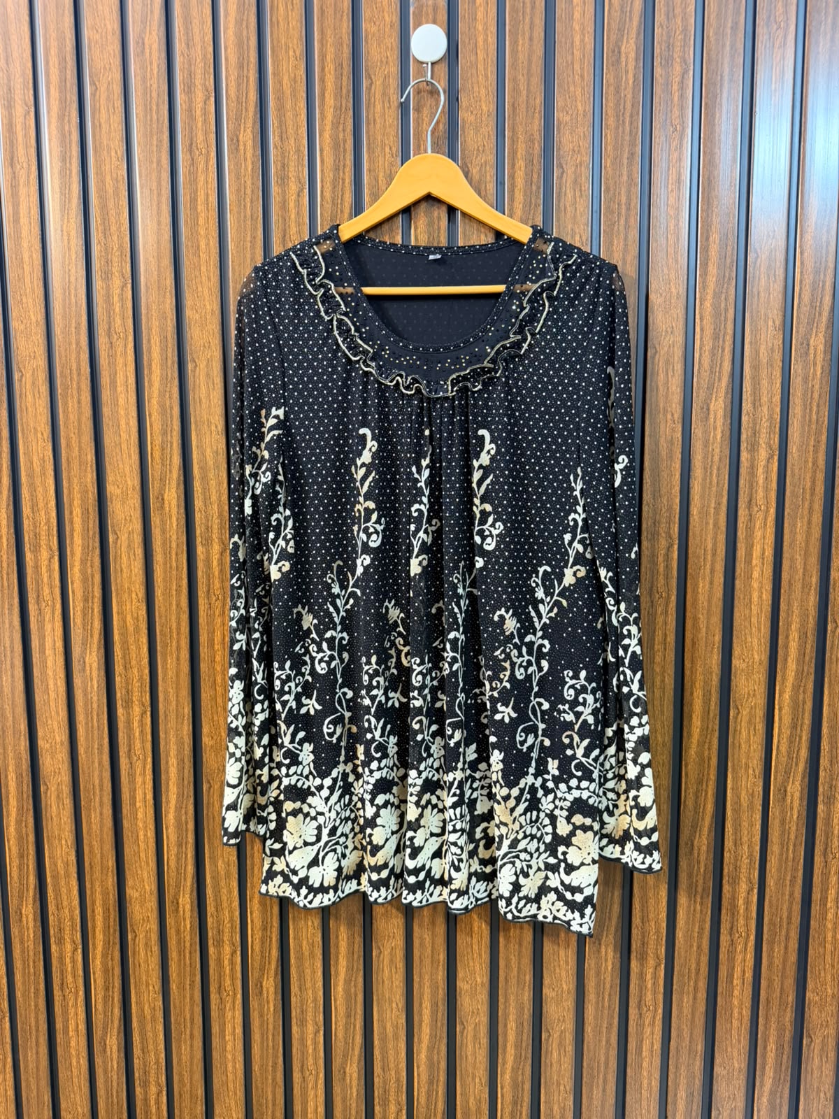 Length 29  Fabric Net Women's Full Sleeve Top New Collection