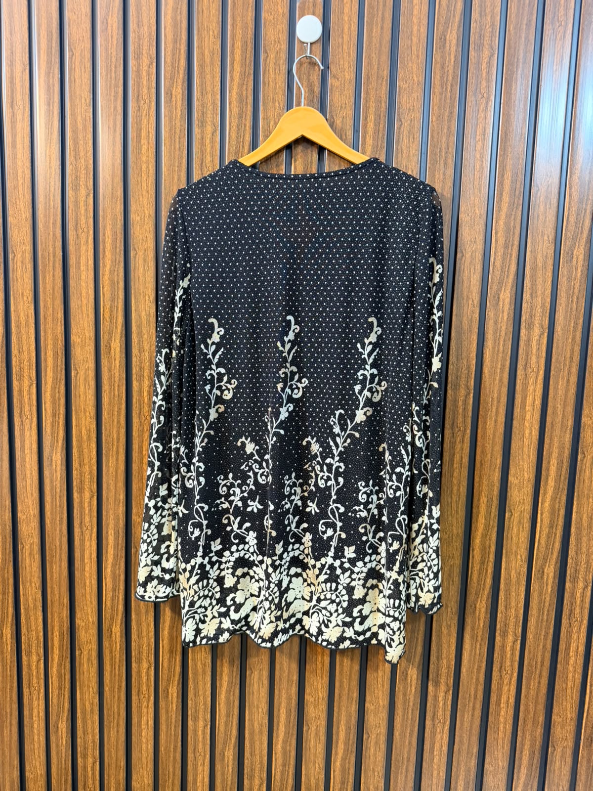 Length 29  Fabric Net Women's Full Sleeve Top New Collection
