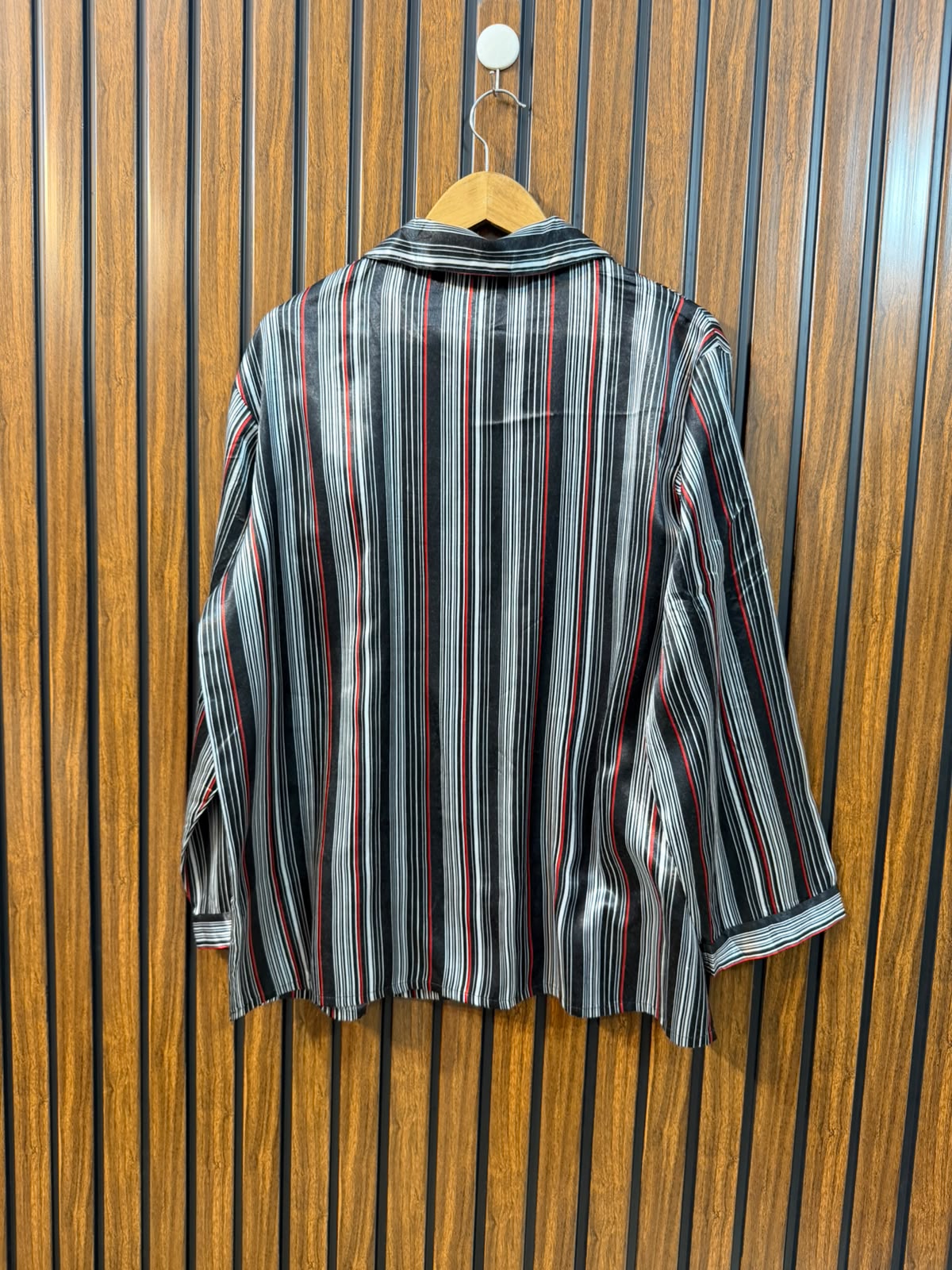 Chest 23  Length 26  Fabric Silk Women's Daily Wear Top