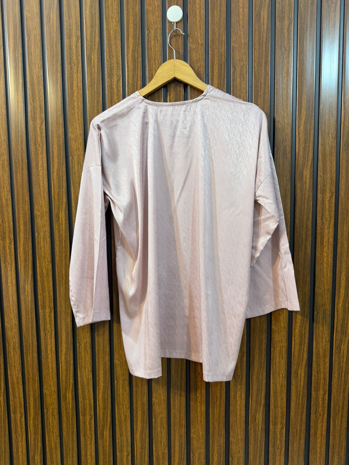 Chest 22 Baggy Style  Length 25  Fabric Silk Western Women's Everyday Top