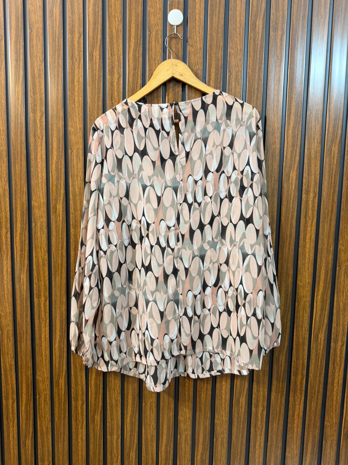 Chest 22  Length 29  Fabric Chiffon Women's Full Sleeve Clothing