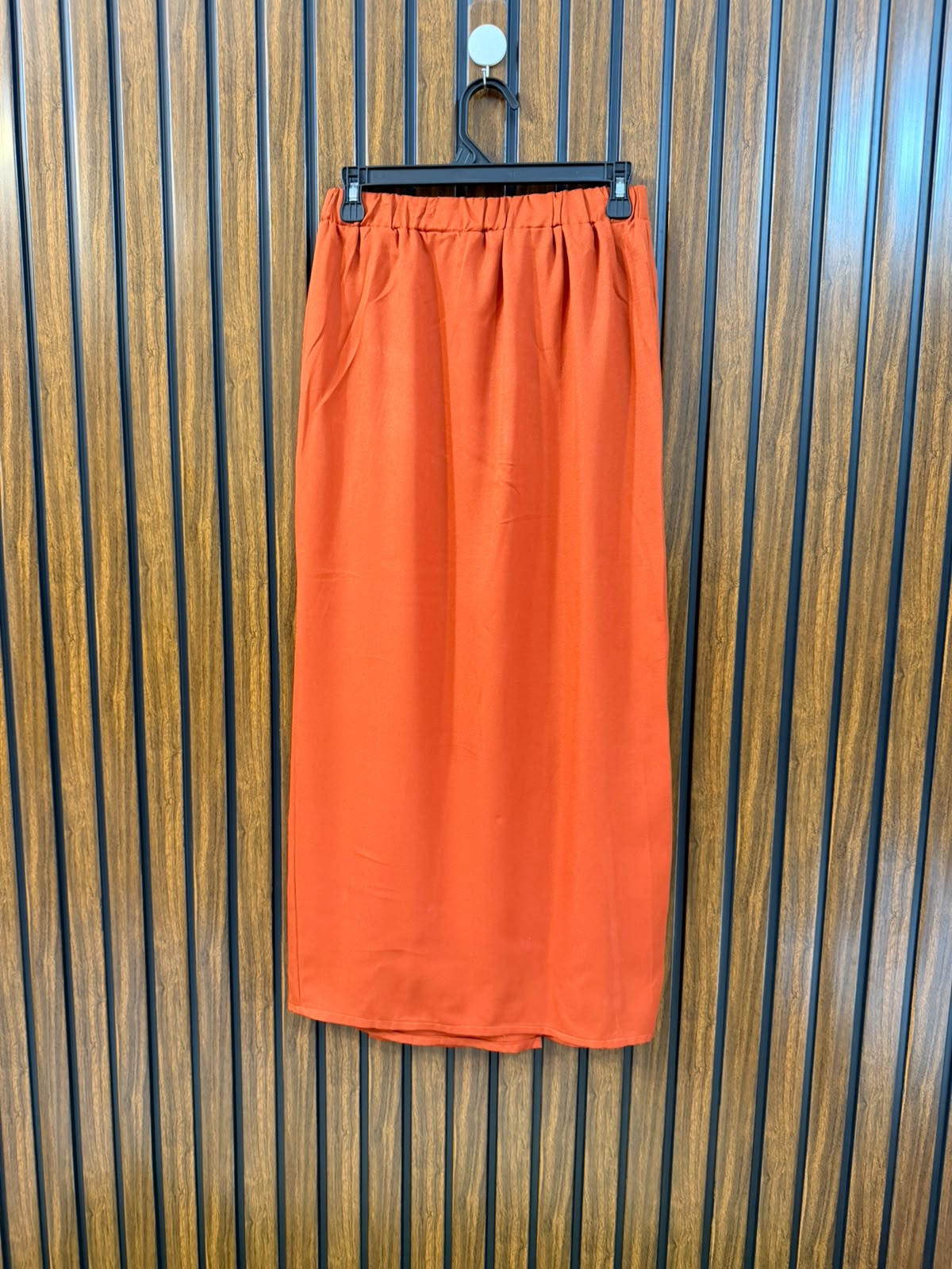 Waist 30  Lenght 36  Fabric silk Western Women's Apparel Skirt