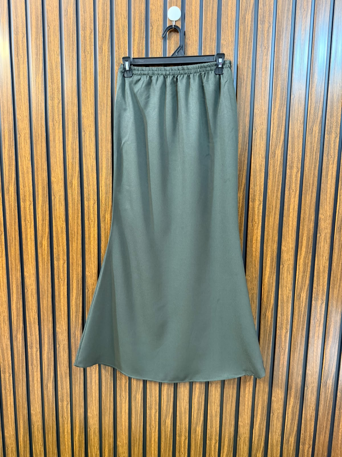 Waist 28  Lenght 39  Fabric silk Women's Smart Casual Skirt