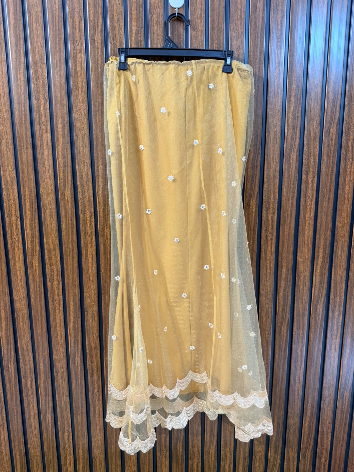 Waist 32  Lenght 40  Fabric net Women's Fashion Skirt