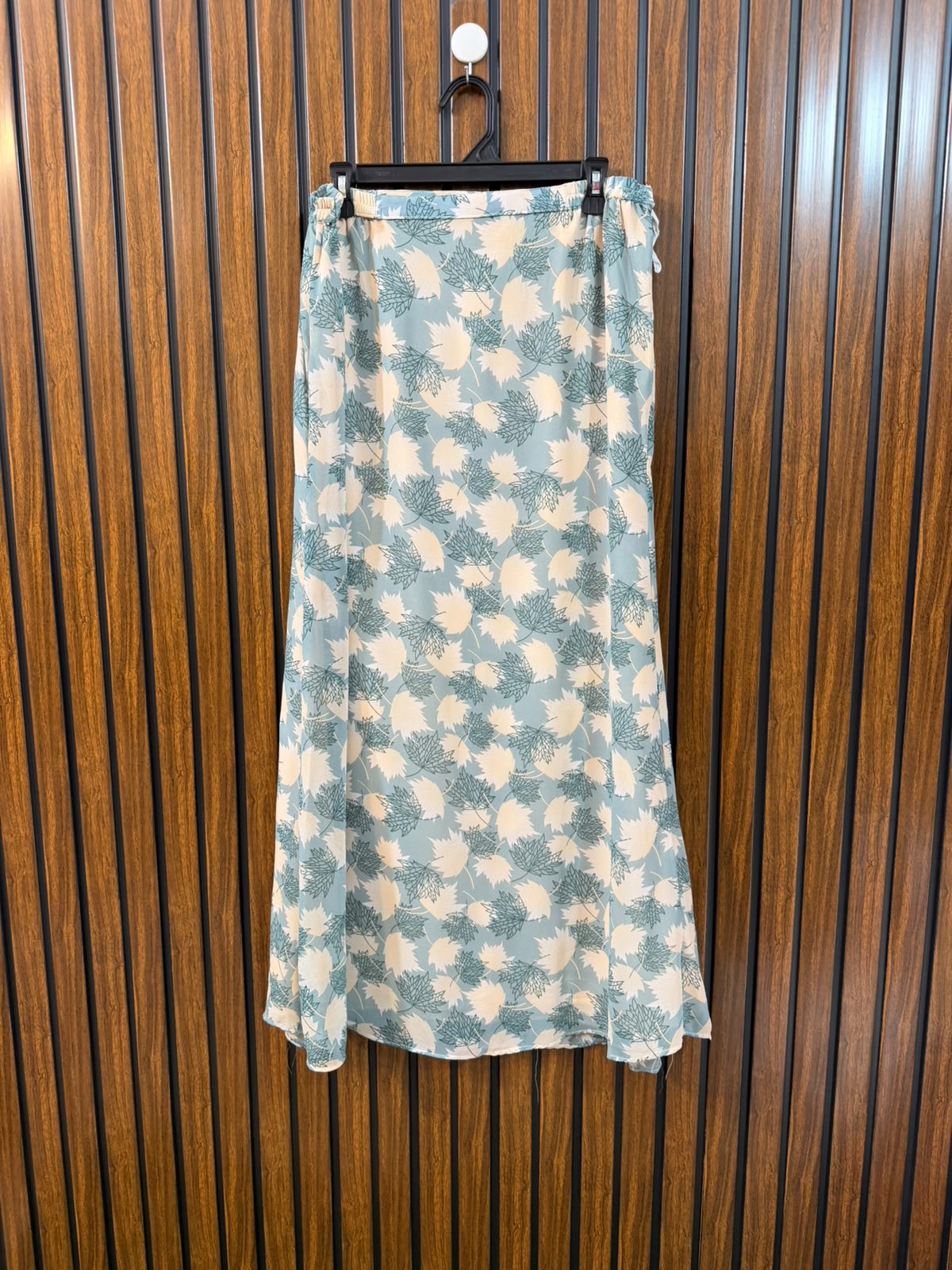 Waist 34  Lenght 39  Fabric chiffon Western Women's Outfit Skirt