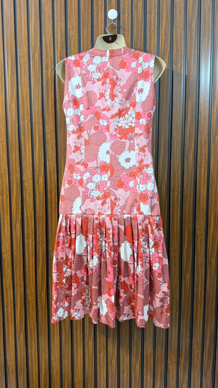 Chest 19  Length 38  Fabric Silk Jersey Western Women's Fashion Maxi