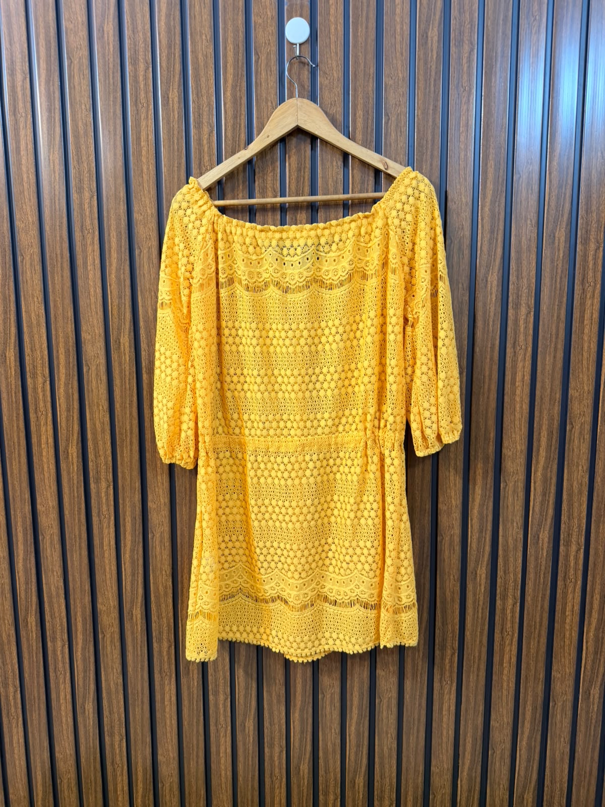 Chest 19  Length 28  Fabric Net Branded Women's Long Top