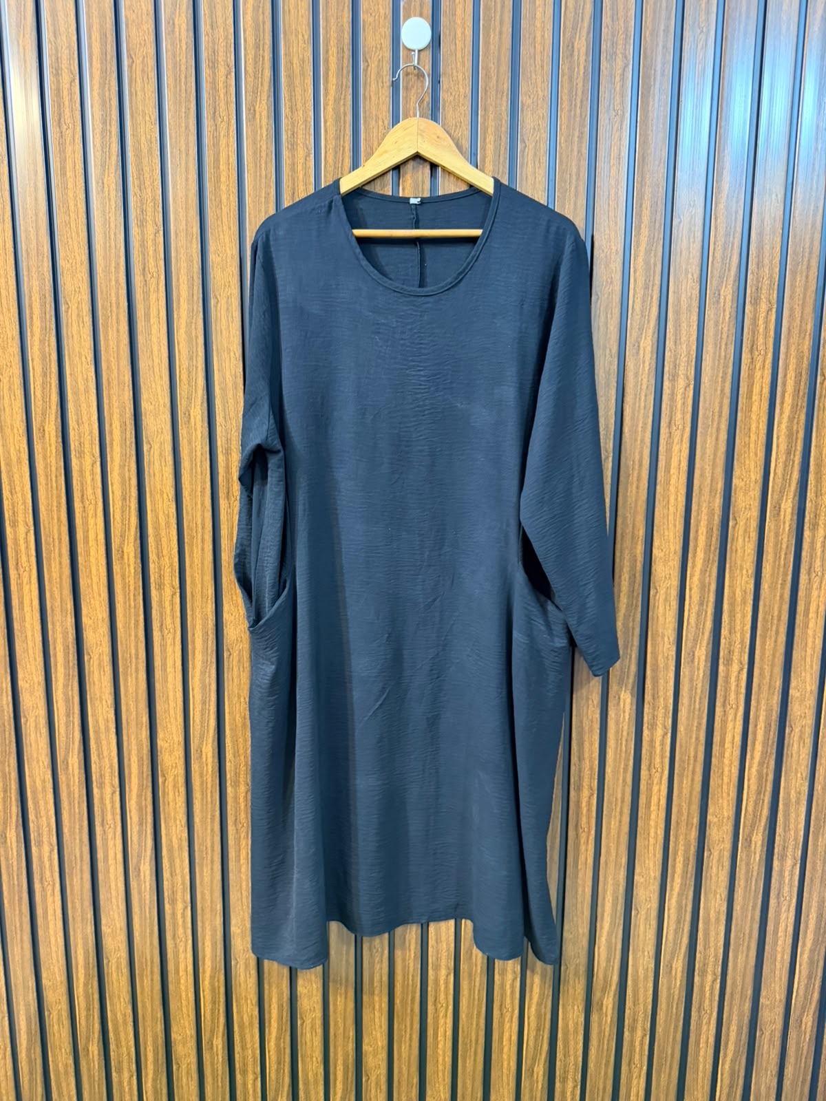 Chest 23  Length 42  Fabric Silk Women's Trendy Long Top