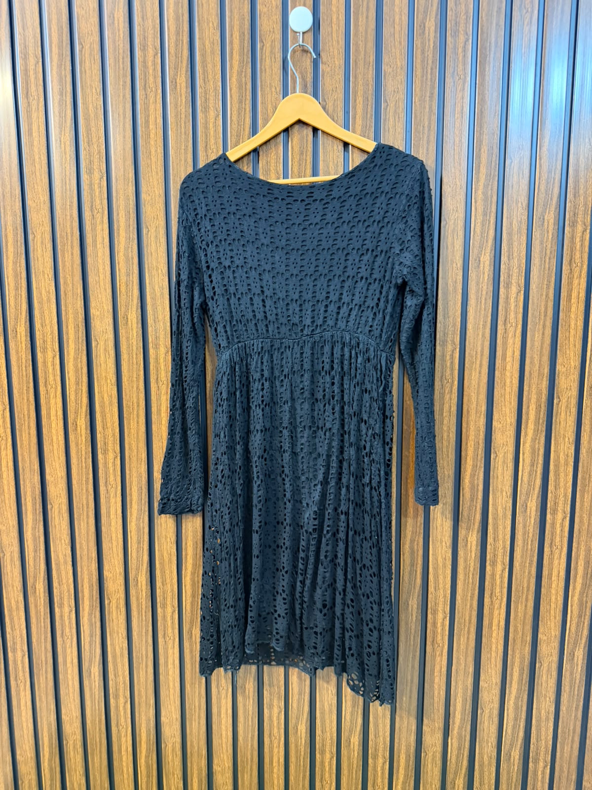 Chest 19  Length 37  Fabric Net Jersey Women's Exclusive Long Top