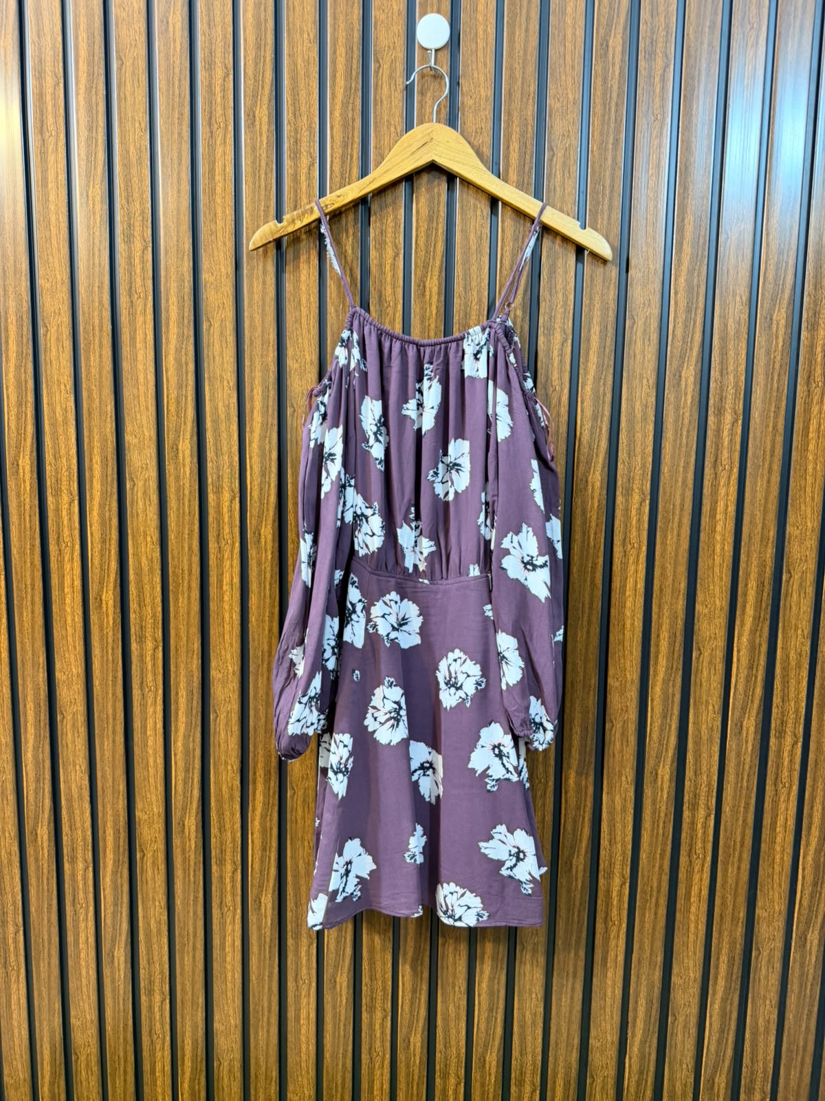 Chest 20  Length 33  Fabric Chiffon Women's New Arrival Long Top