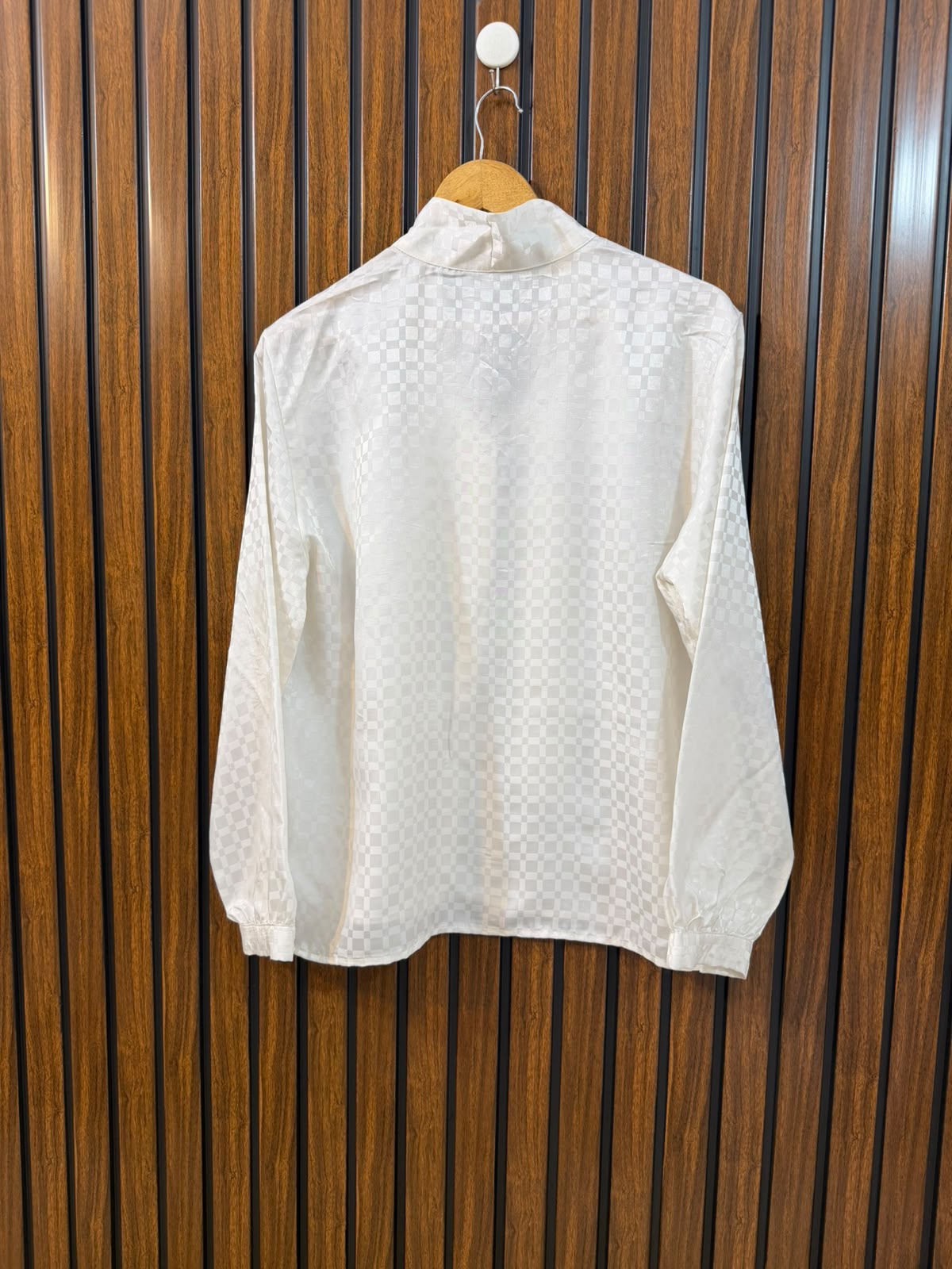 Chest 21  Lenght 24  Fabric silk Western Women's Everyday Full Sleeve Top