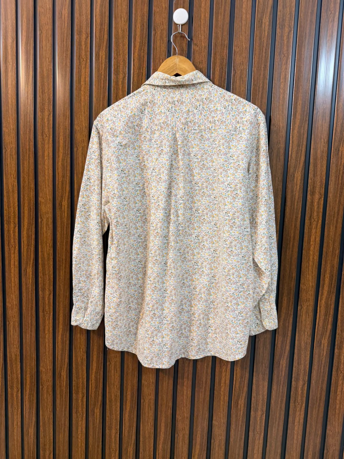 Chest 20  Lenght 26  Fabric Cotton Western Branded Ladies Full Sleeve Top