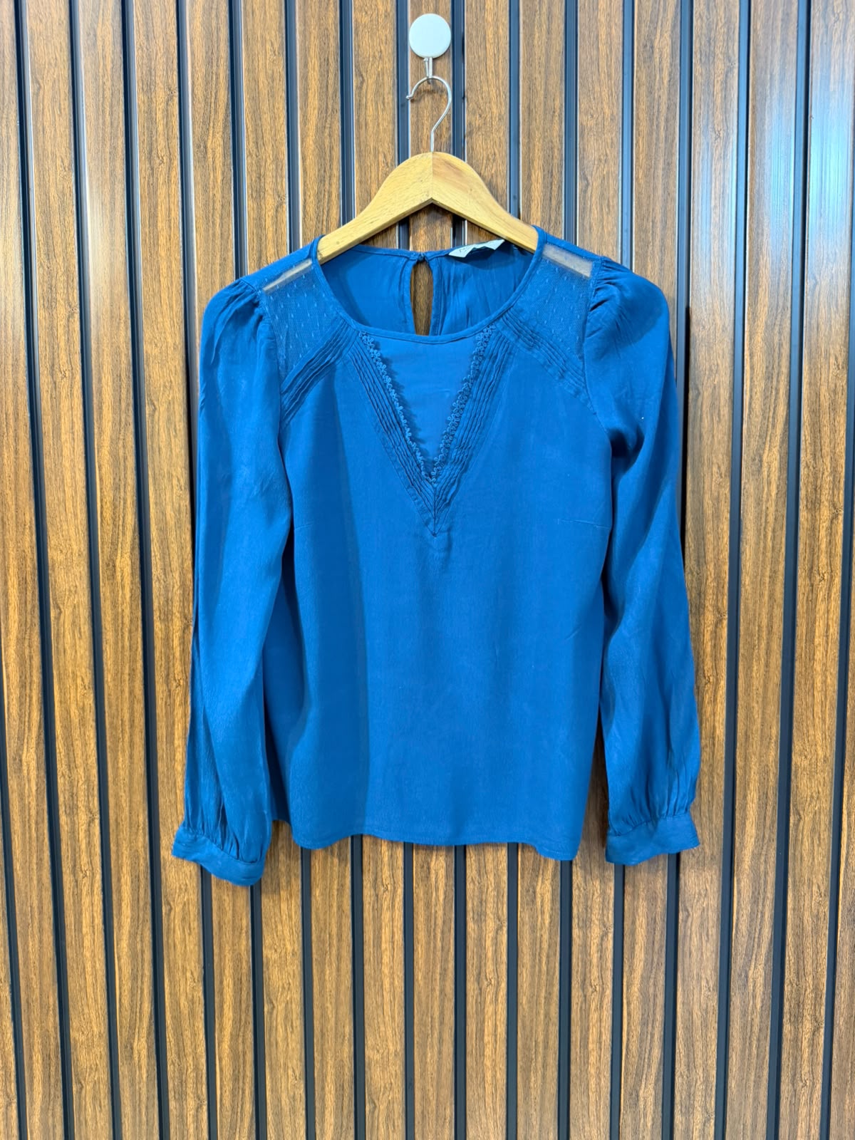 Chest 16  Lenght 21  Fabric Chiffon Elegant Western Women's Full Sleeve Top