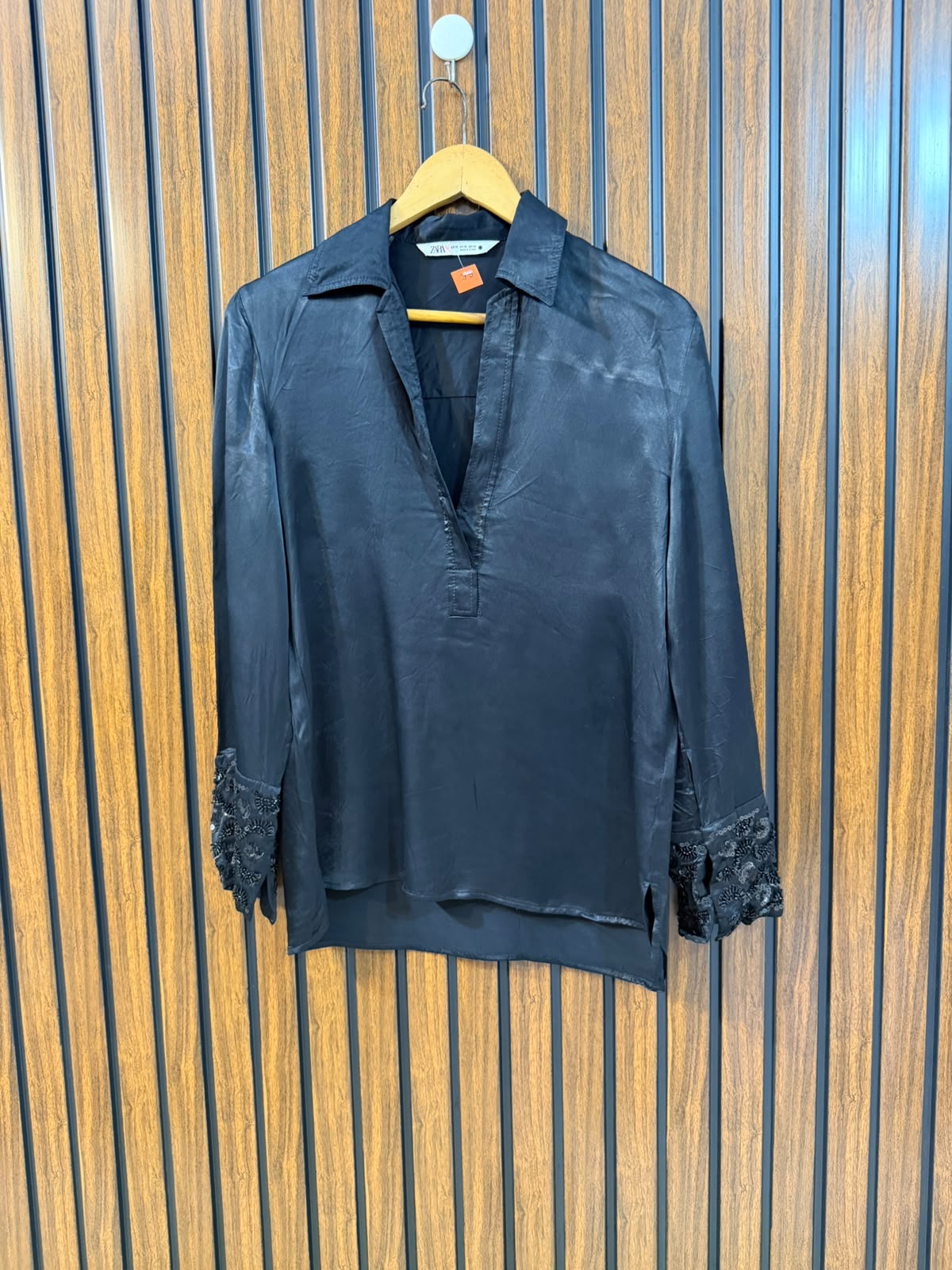Chest 17  Lenght 24 To 27  Fabric Silk Zara Brand Western Black Top
