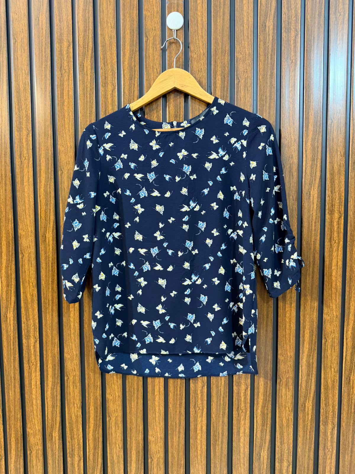 Chest 17  Lenght 21 To 23  Fabric Chiffon Western Women's Essential Full Sleeve Top